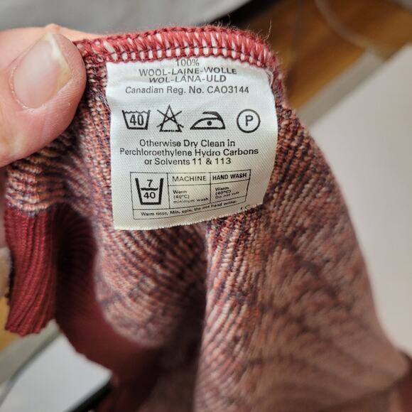 Vintage Jaeger London Vest Sweater Women XS 100% Wool Burgundy Pattern Buttons - Picture 10 of 10